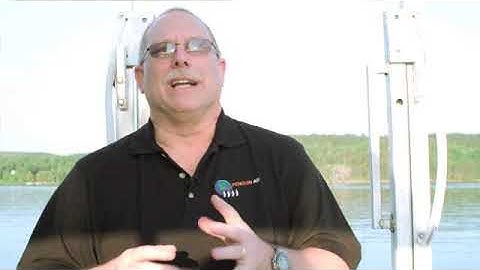 Penguin Robots Boat Interview Gerretsen