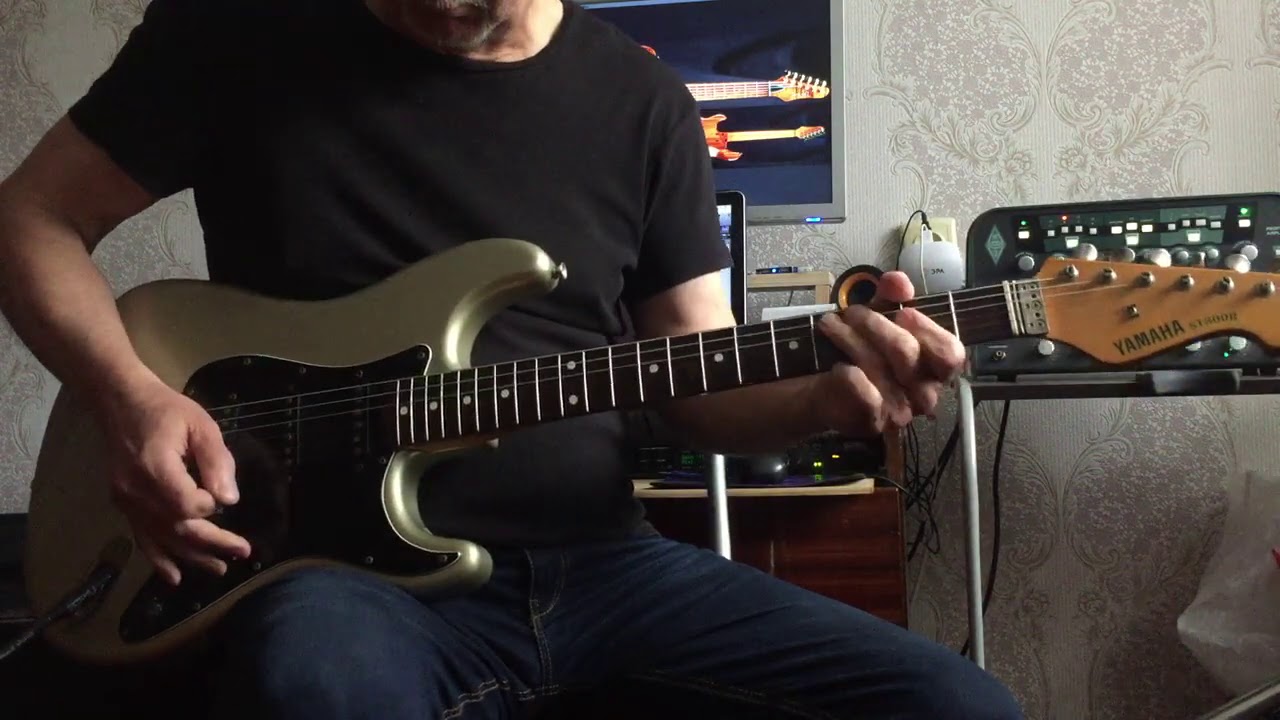 ギター YAMAHA ST800R Electric Guitar Yamaha ST800R Sound Demo - YouTube