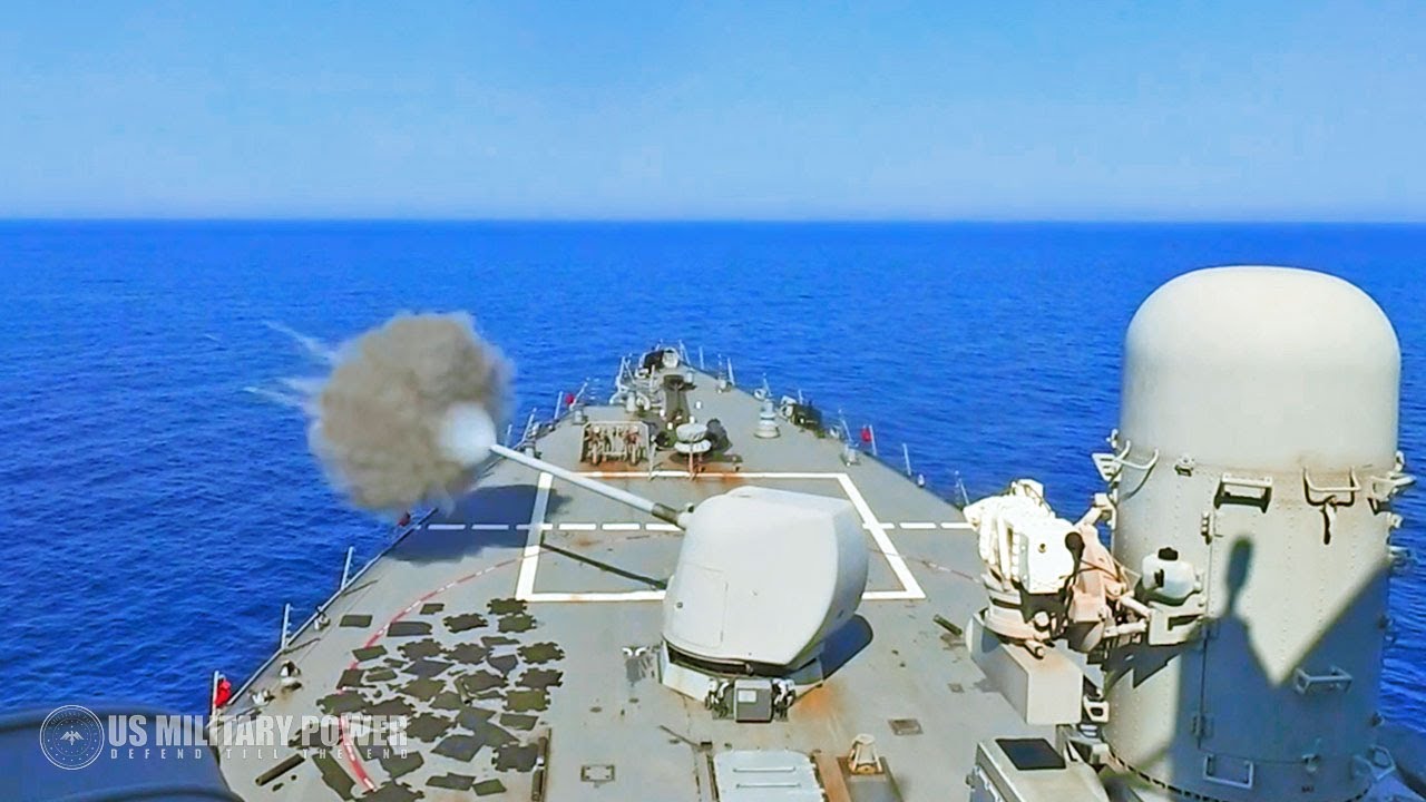 USS Ross Fires its Mark 45 5-Inch Gun #shorts