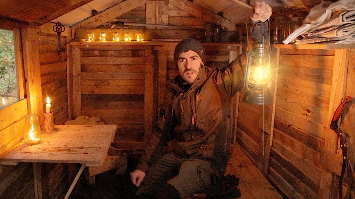 Évadez-vous dans les bois : nuit seule dans une cabane