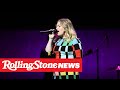 Kelly Clarkson Covers Mariah Carey's 'Vanishing' From Self-Quarantine | RS News 3/20/20