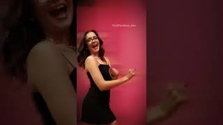 Feride Özdinç Gümüş Gerdanında Özdinç Şfet