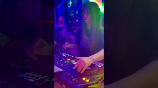 cada fin de semana La musica nos une!  ven con nosotros a vivir la magia del lugar
