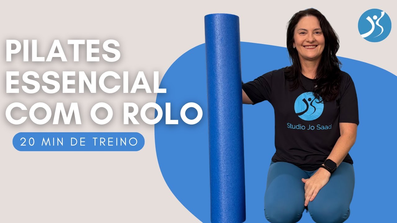 Aula de pilates solo com o rolo