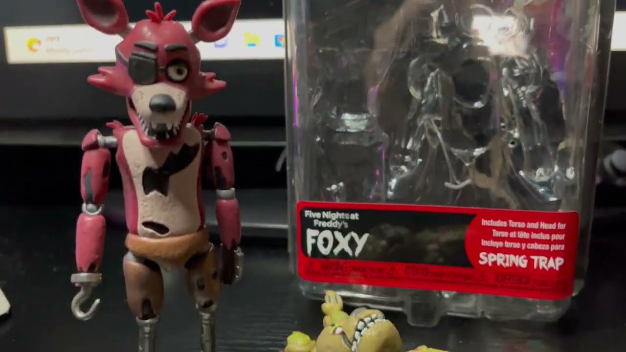 Funko Five Nights at Freddy's Articulated Foxy Action Figure, 5