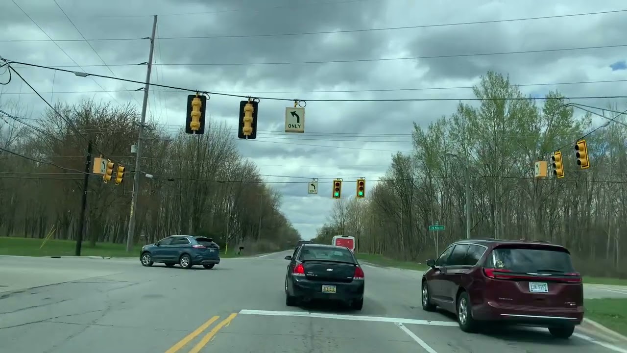 Driving to Shelby Township, Michigan from Macomb, Michigan 🇺🇸 April 2023
