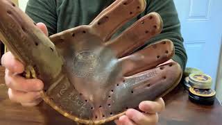 Glove Relacing: Cleaning a Glove with BallPlayer’s Balm