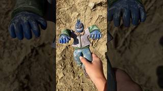 TURNING MY ART TOY INTO AN ANCIENT ARTIFACT PART 2 #arttoy #artist #creativeprocess