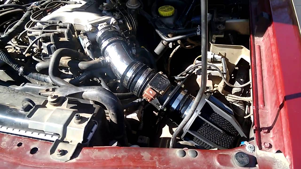 2004 Nissan Frontier Weapon R Dragon Intake and Magnaflow Turbo Muffler