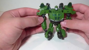Video Review of the Transformers Prime Cyberverse Commander Class: Bulkhead