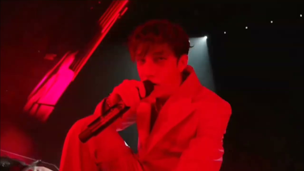 241117] Bang Chan - Railway (dominATE in tokyo day 3) - YouTube