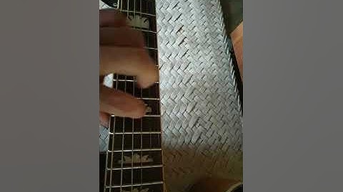 Harmonics with left hand