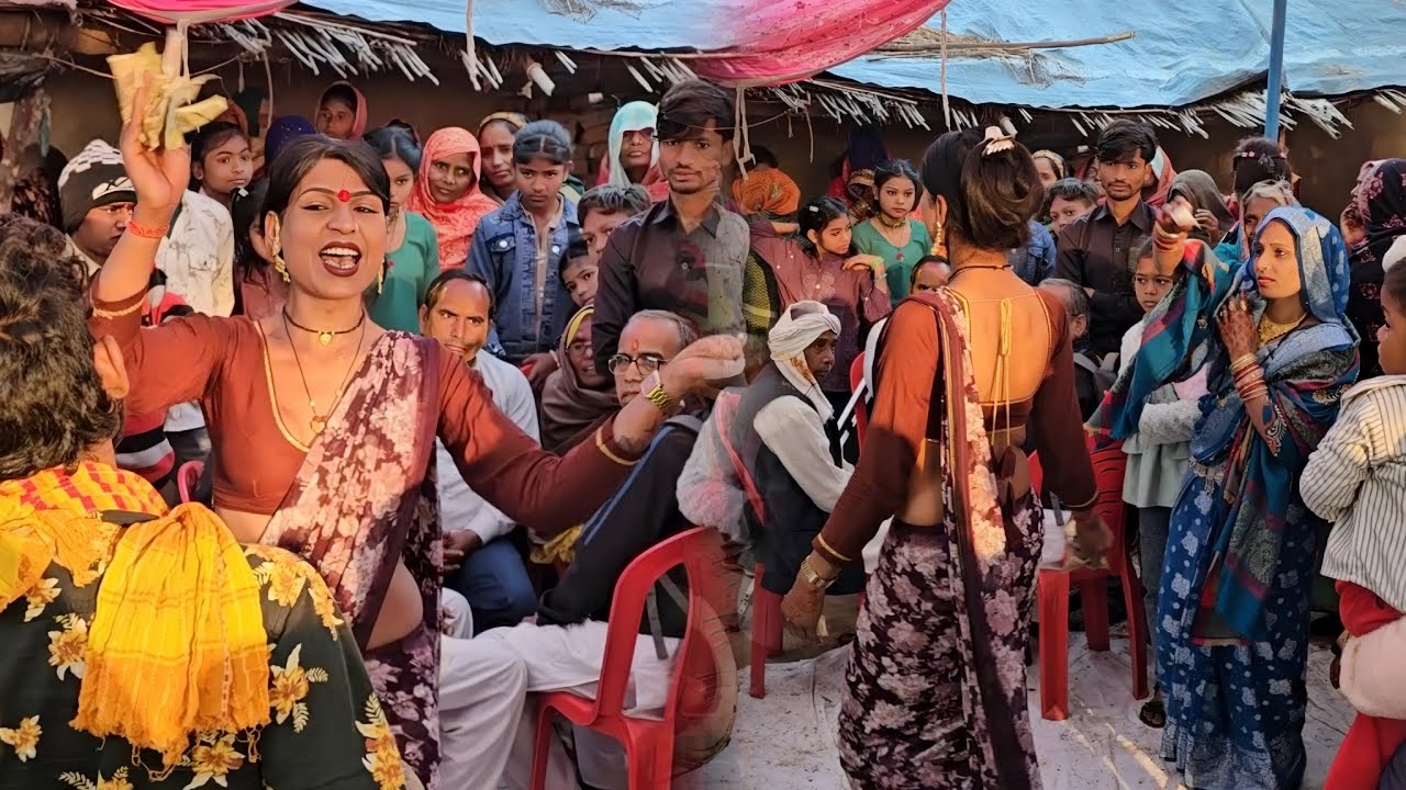 गांव की शादी में ऐसा बधाई गीत डांस के साथ मैंने आज तक नहीं सुना दिल खुश  🤩 Soni Dharmendra Vlogs 