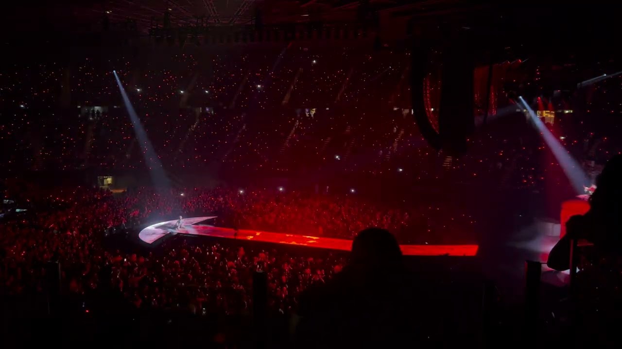 21 A Million Reasons - The Mayhem Ball - Lady Gaga. 2026 Feb