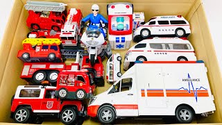おもちゃの救急車ミニカー走る☆緊急走行テスト☆坂道走る｜ Toy Ambulance miniature car runs! Emergensy driving test