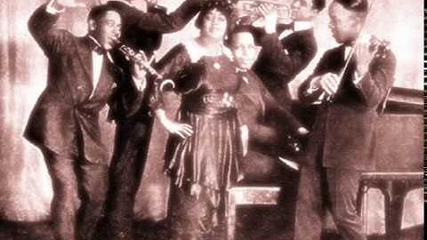 Crazy Blues Live version - Live performance video thumbnail
