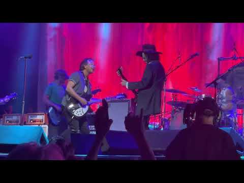 Eddie Vedder & The Earthlings w/ Mike Campbell "Room at the Top" Ohana Fest, Dana Point, CA, 10.1.22