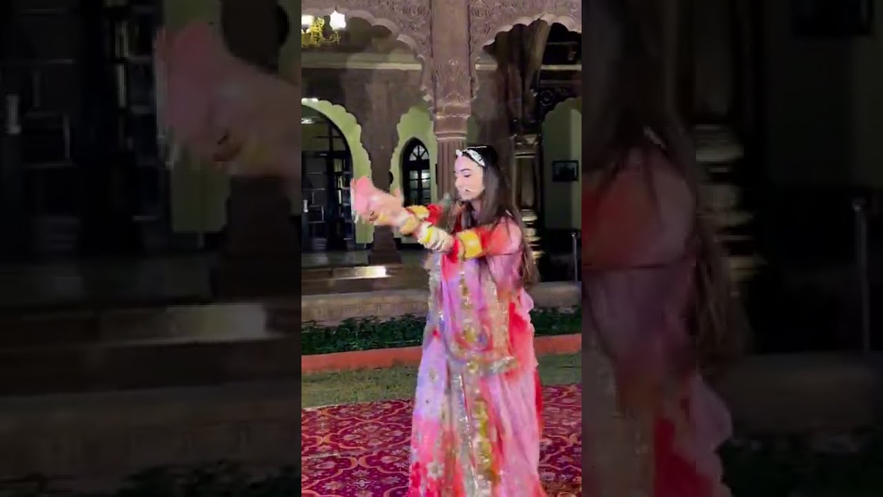 Dhuso Baje Re Rathoda Marwad Me  Rajasthani Folk Song 2022  Ghoomar Dance By Moomal Rathore