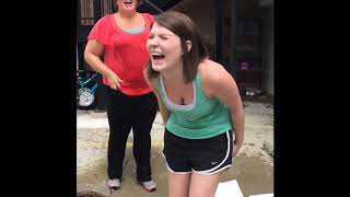 Kahkaha Attiran Komi̇k Vi̇deolar