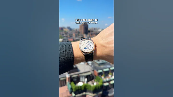 Life’s too short to just wear Rolex! #watch #fpjourne #wristroll #rolex #luxury #watches