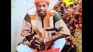 Video thumbnail of "BENIN Passion - SAGBOHAN DANIALOU - A Mon noude houn dou"