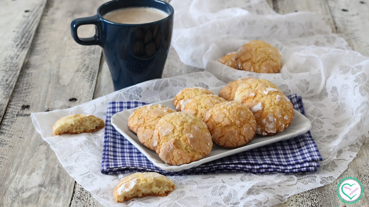 BISCOTTI CON FARINA DI MANDORLE - YouTube