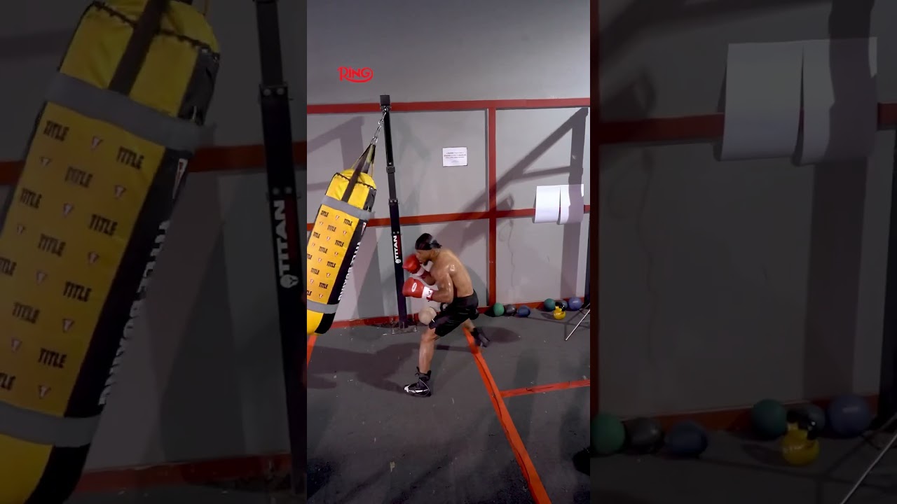 Брайан Норман-младший продемонстрировал всю мощь своих ударов перед защитой титула против Девина ...