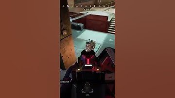 YouTube lowkey trash for zooming in automatically on videos like this #apexlegends #richmugen