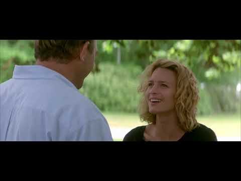 great-scene-from-"message-in-a-bottle-(1999)"