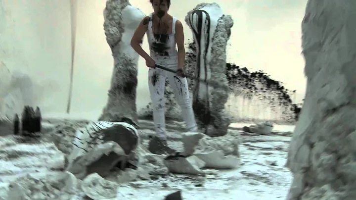 ThE KID BELOW Live Act with Anastasia Ax noise by Joakim Nordwall