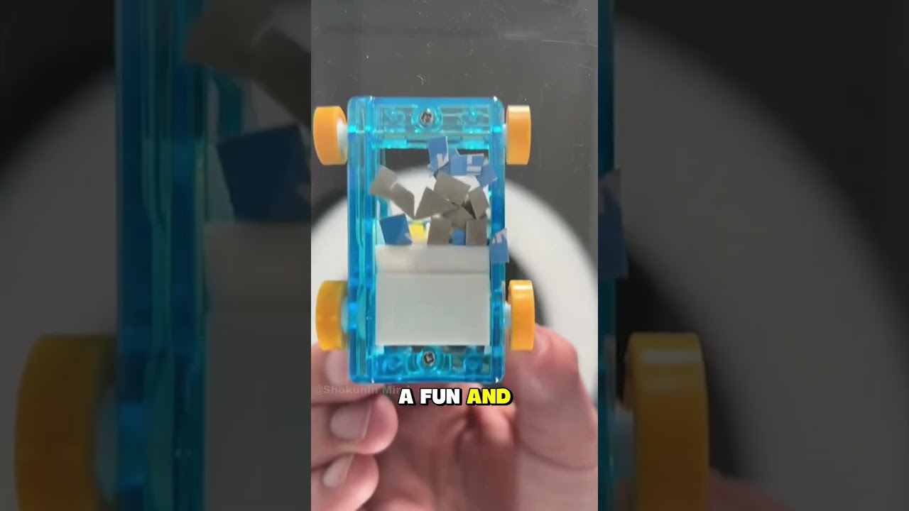 Почему у каждого студента в Японии на парте стоит эта крошечная машинка? 