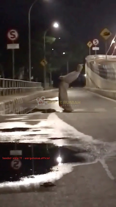 POCONGNYA BALAPAN😱|| VIRAL JEMBATAN BASIT #trending #shorts #pocong #creepy #hororkomedi #jin