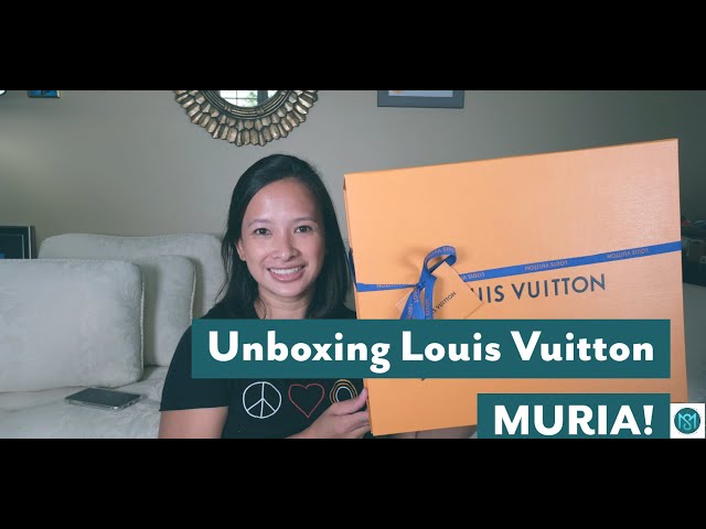 Louis Vuitton Mahina Muria Creme