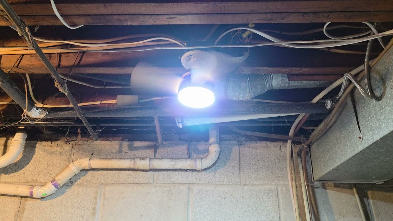 Bronze Bell + Howell Socket ceiling fan 4K remake