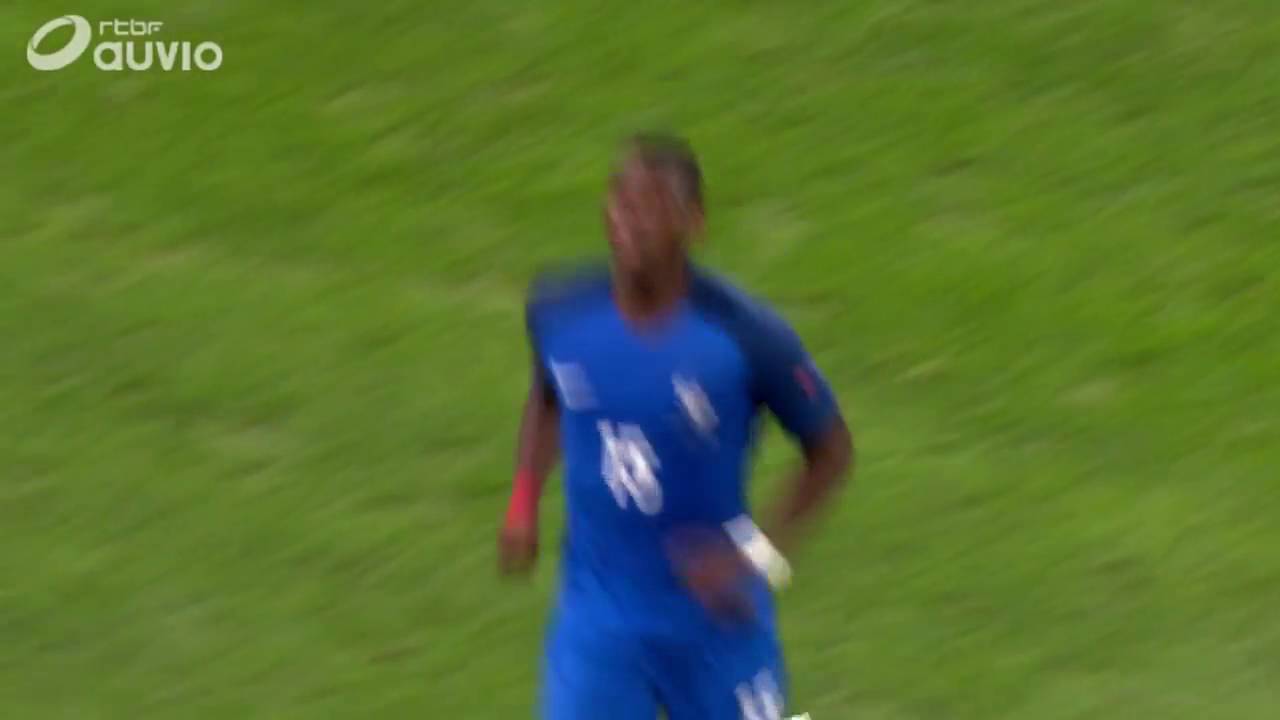 POGBA BRAS D'HONNEUR YouTube