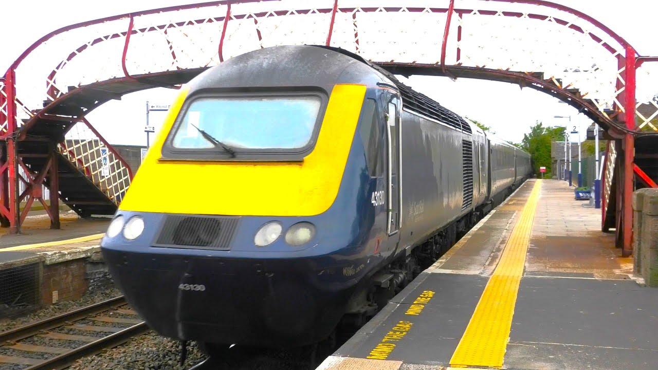 Trains at Monifieth, Scotland | 08/06/23