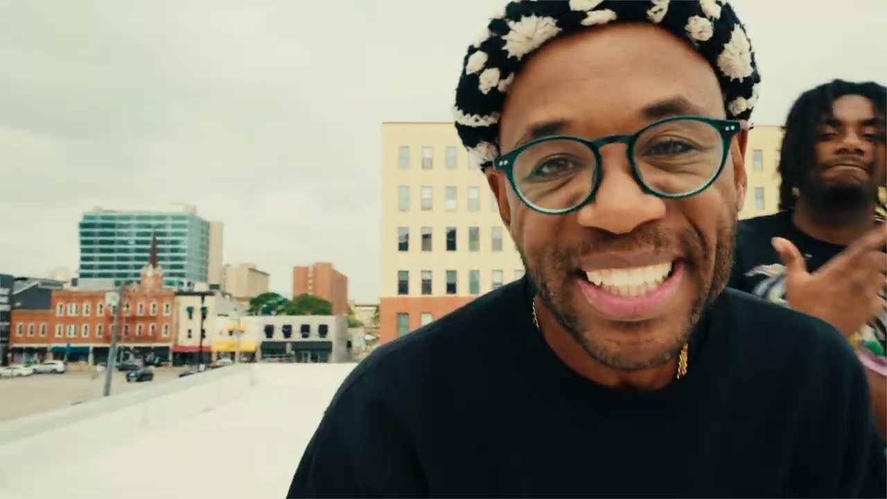 YAVES, CHOSEN JIGG - RUN IT