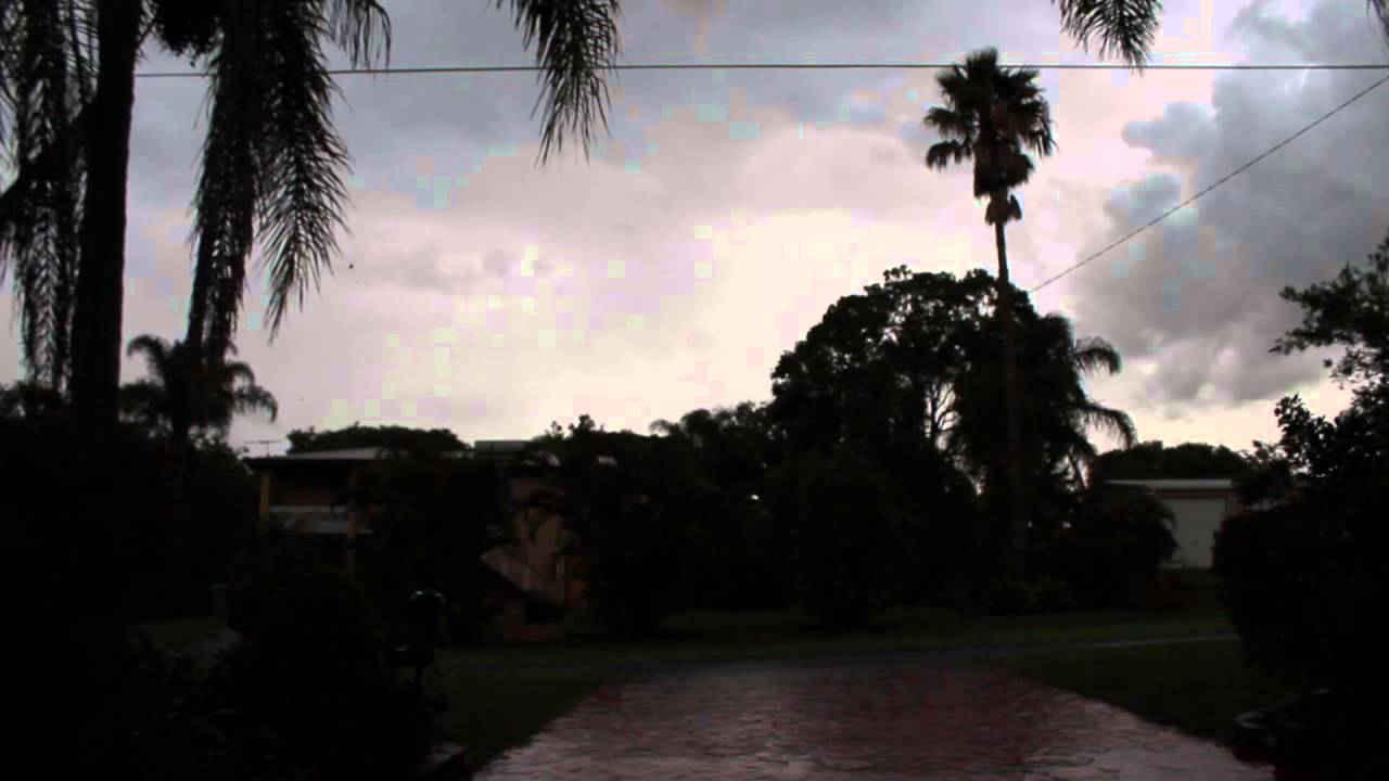 Severe Lightning Storm - Ipswich, Queensland Australia - April 16th 2013 [HD]