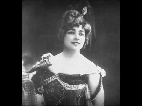 French Soprano Juliette Simon-Girard ~ La Femme de...