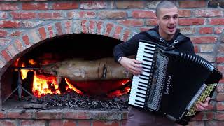 Video thumbnail of "Bozic je - Cover by Vukasin Zivkovic"