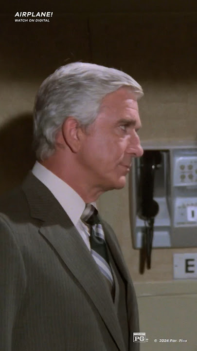 'You can tell me, I'm a doctor' 💀 #Airplane