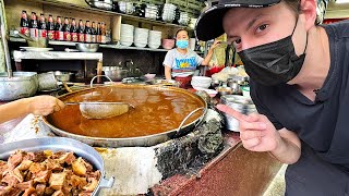 This Beef Soup is 40 YEARS OLD, Bangkok Thailand 🇹🇭