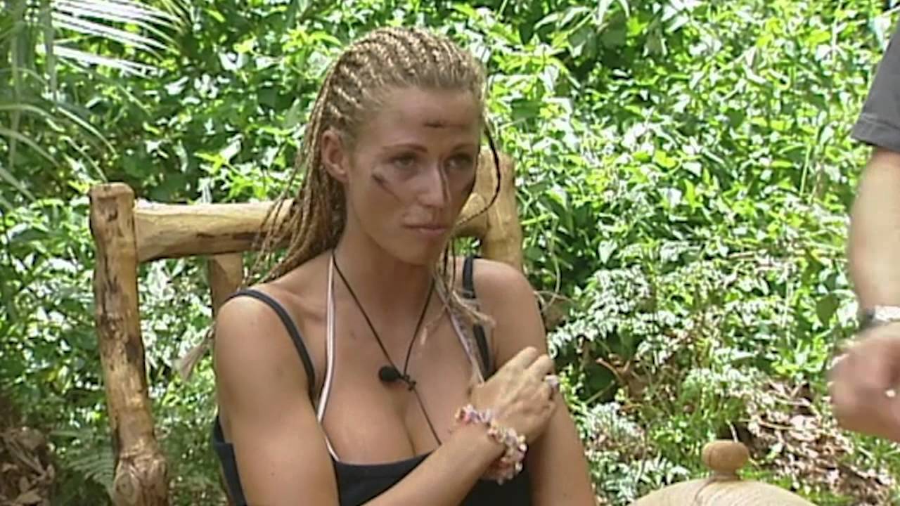 Jordan And Kerry Katona Battle And Bite Down On Bugs I M A Celebrity Get Me Out Of Here Youtube