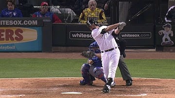 Konerko clears the bases with a double