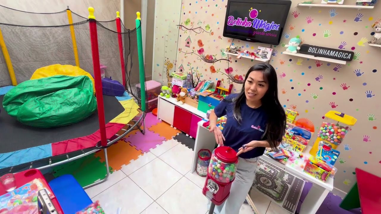 Máquina De Bolinha Pula Pula, Chicletes e Muito Mais! Vending Machine Vale a Pena? Bolinha Mágica