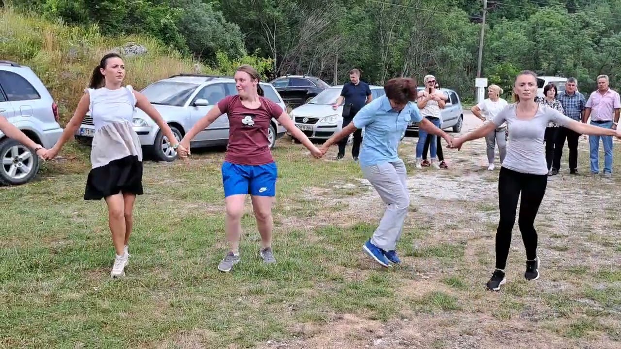 Kolo za Nucu i ostalu raju, Ljuta-Konjic, muzika 