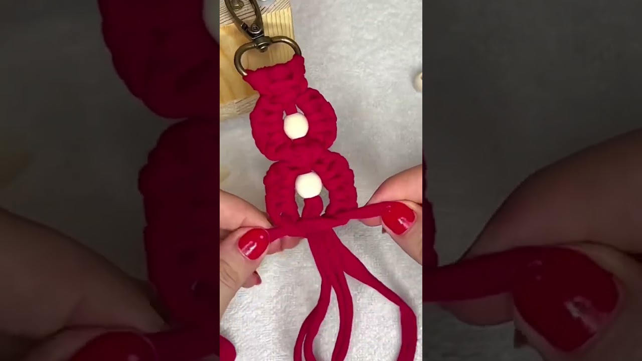 How to make T-shirt yarn the easy way 🧶 🙌🏻