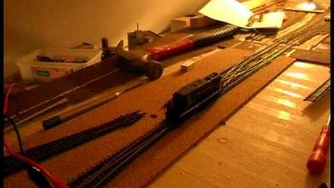 Peco Double Crossover N scale code 55 test run