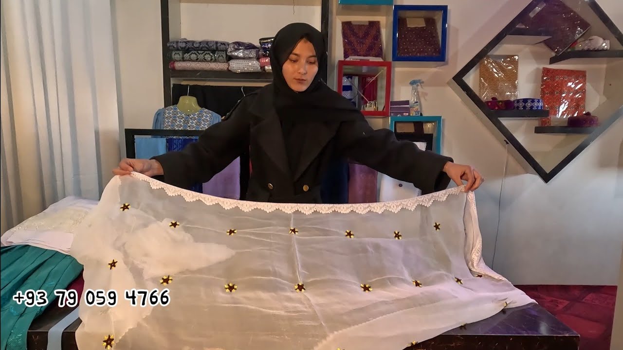 بهترین لباس‌های هزارگی و چادر های دست بافت را از ما بخواهید 