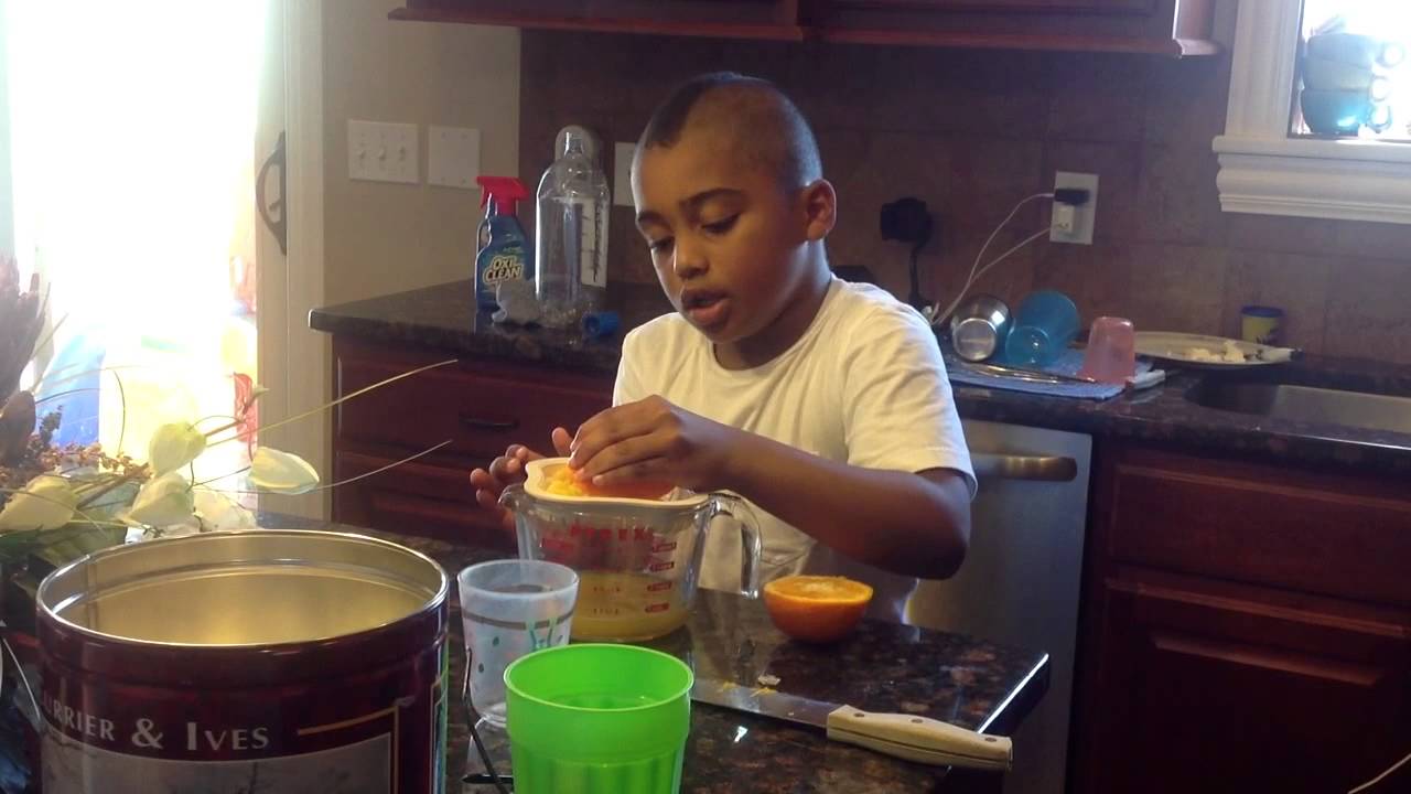 How to make fresh squeezed orange juice YouTube
